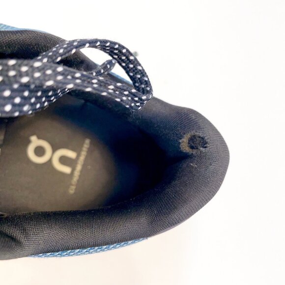 On Cloudmonster Running Shoes, size 7.5 Women - Picture 10 of 10